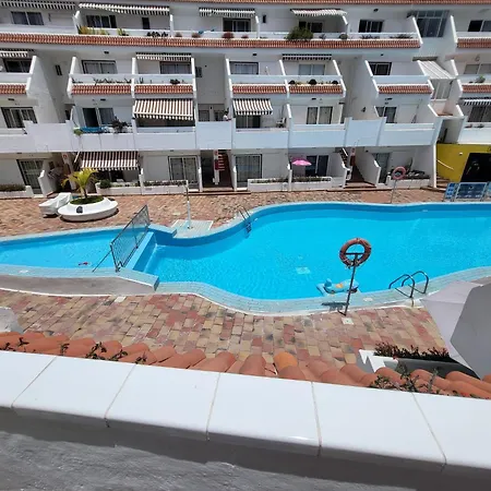 Appartement Floritas 2 *